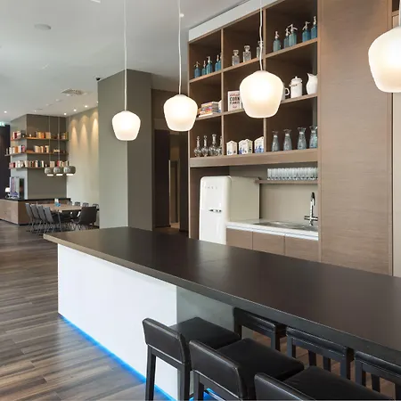 One Leipzig-augustusplatz Szálloda 3*