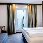 One Leipzig-augustusplatz Szálloda