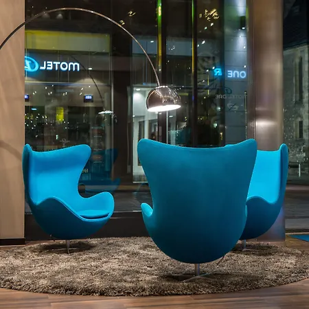 One Leipzig-augustusplatz מלון