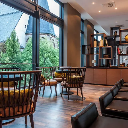 מלון One Leipzig-augustusplatz לייפציג